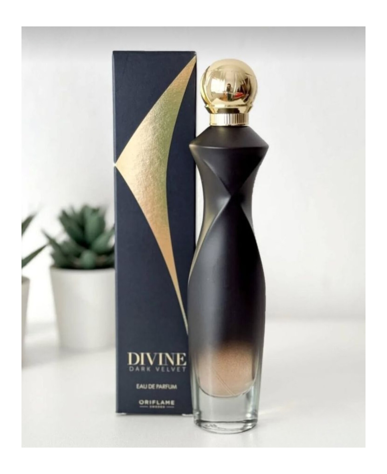 عطر زنانه دیواین دارک ولوت DIVINE Dark Velvet